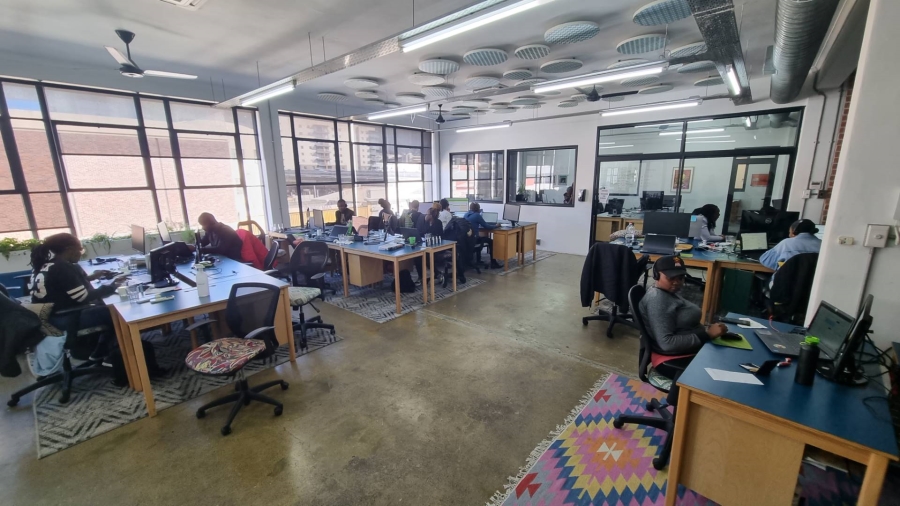 To Let Commercial Property for Rent in Woodstock Western Cape